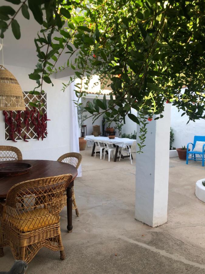 El Granado Villa Piedrabuena ภายนอก รูปภาพ