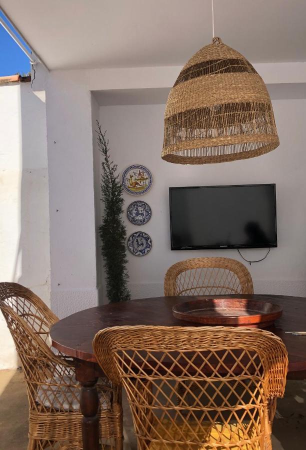 El Granado Villa Piedrabuena ภายนอก รูปภาพ